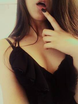 kiss me babe